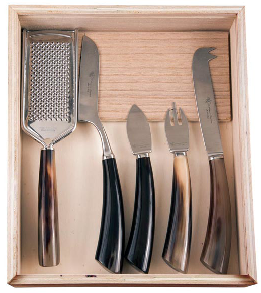 チーズナイフ。